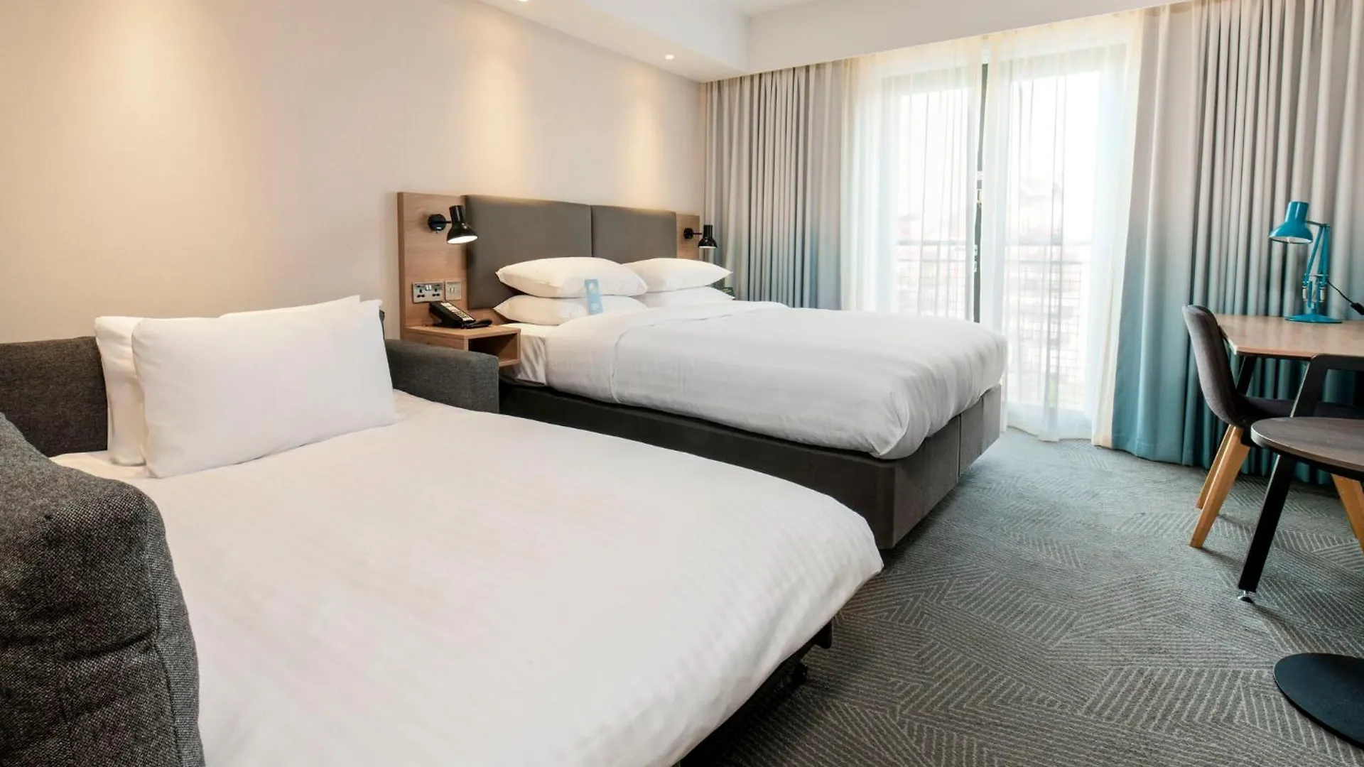 Holiday Inn London Brentford Lock By Ihg