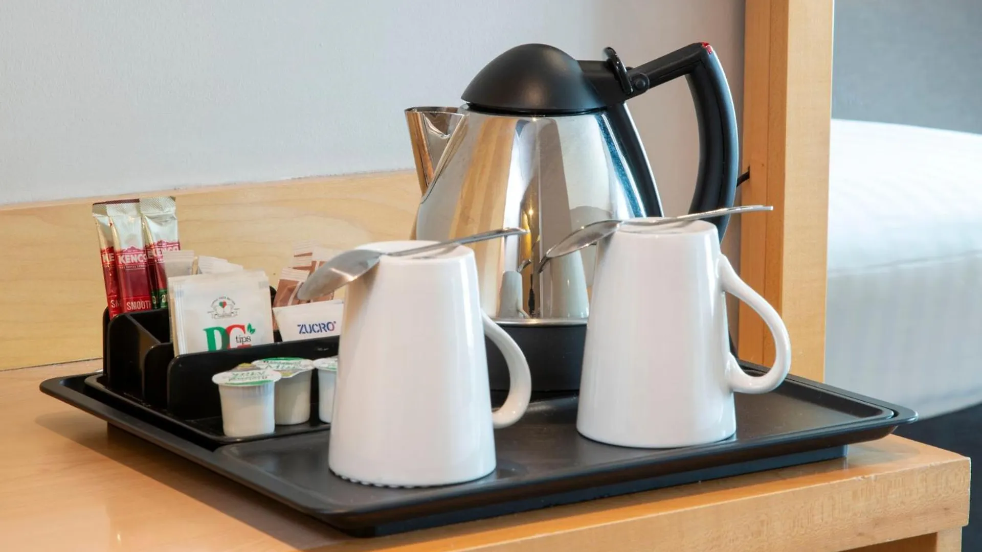 Holiday Inn London Brentford Lock By Ihg Hotel
