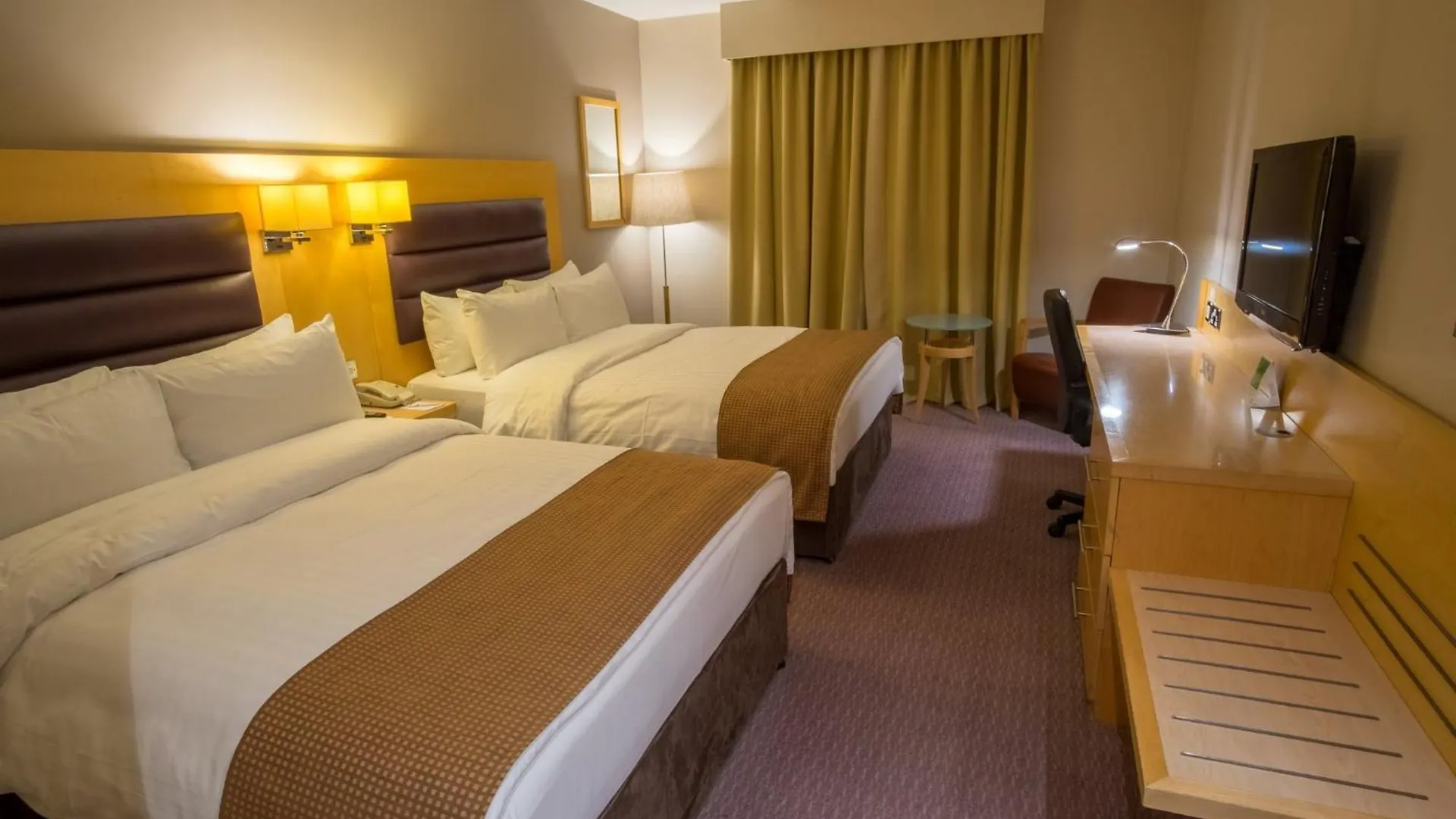 **** Hotel Holiday Inn London Brentford Lock By Ihg United Kingdom
